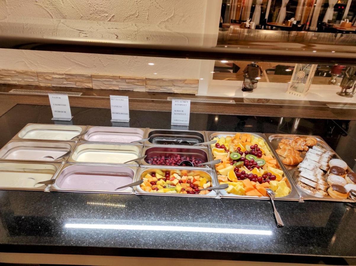 Wellness Hotel Garni Krone 바이에르스브론 외부 사진