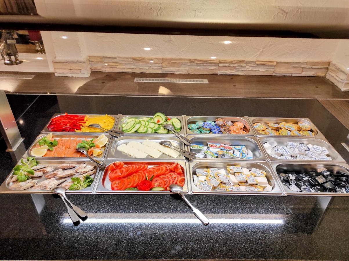 Wellness Hotel Garni Krone 바이에르스브론 외부 사진