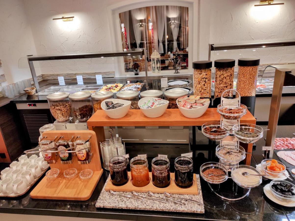 Wellness Hotel Garni Krone 바이에르스브론 외부 사진