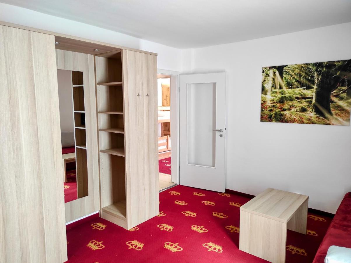 Wellness Hotel Garni Krone 바이에르스브론 외부 사진